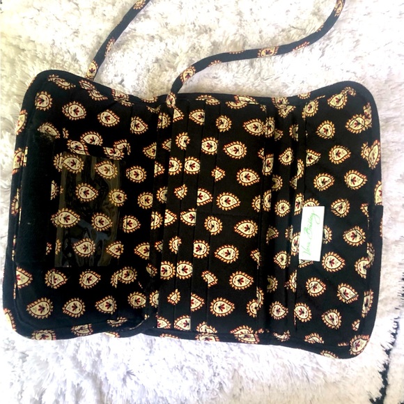 Vera Bradley wallet ~black paisley vintage pattern~ with crossbody strap - Picture 4 of 7